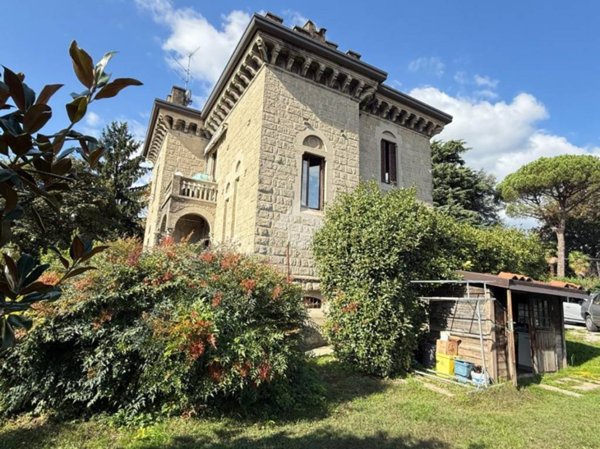 casa indipendente in vendita a Brivio
