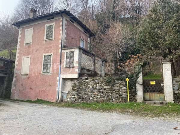 casa indipendente in vendita a Brivio in zona Toffo