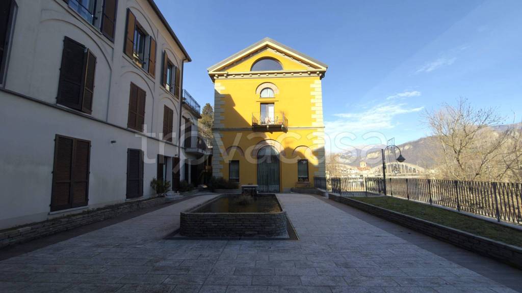 appartamento in vendita a Brivio