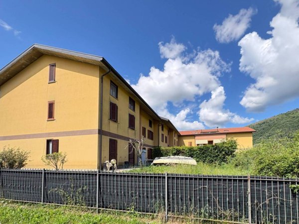 appartamento in vendita a Brivio