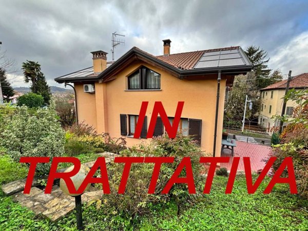 casa indipendente in vendita a Brivio