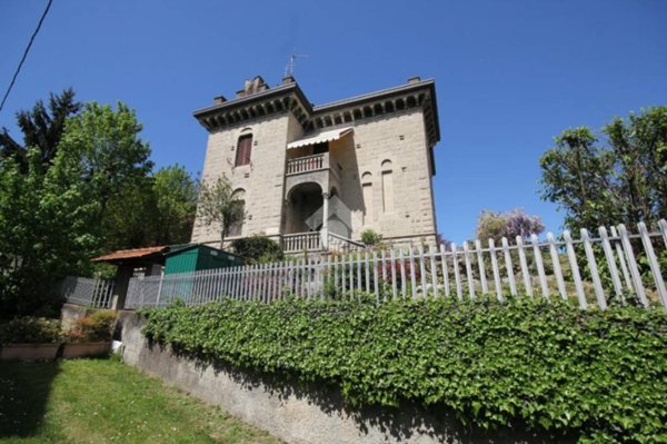 casa indipendente in vendita a Brivio