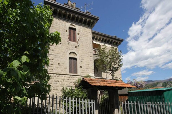casa indipendente in vendita a Brivio