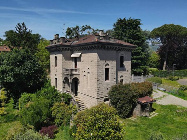 casa indipendente in vendita a Brivio in zona Foppaluera