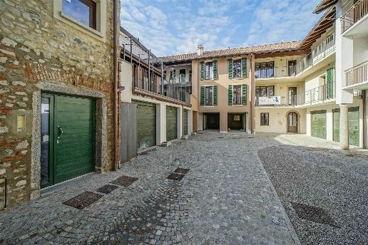 appartamento in vendita a Brivio