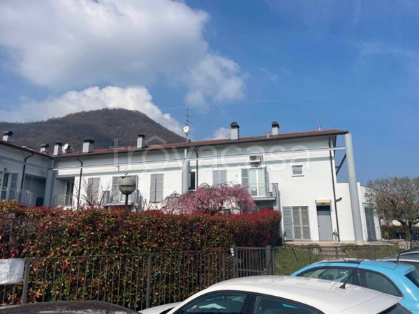 appartamento in vendita a Brivio