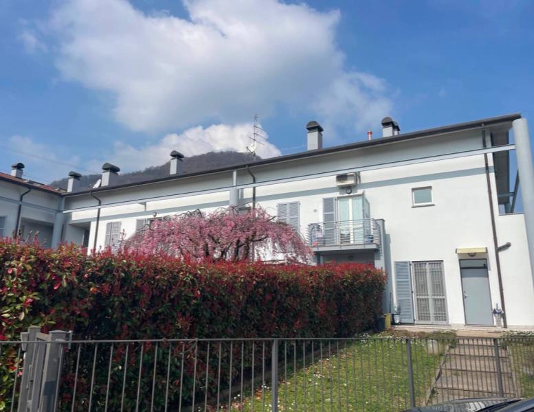 appartamento in vendita a Brivio