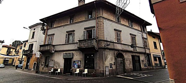 intera palazzina in vendita a Brivio