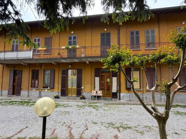 appartamento in vendita a Brivio