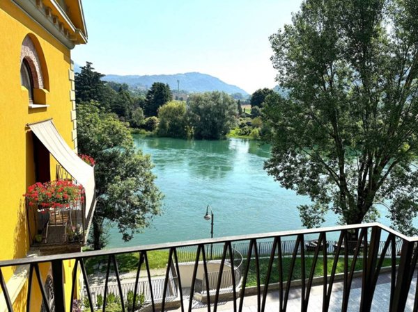appartamento in vendita a Brivio in zona Toffo