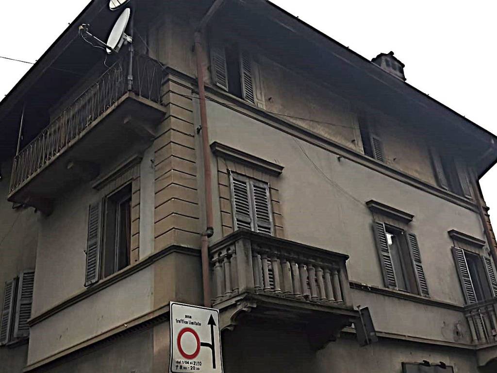 casa indipendente in vendita a Brivio in zona Foppaluera