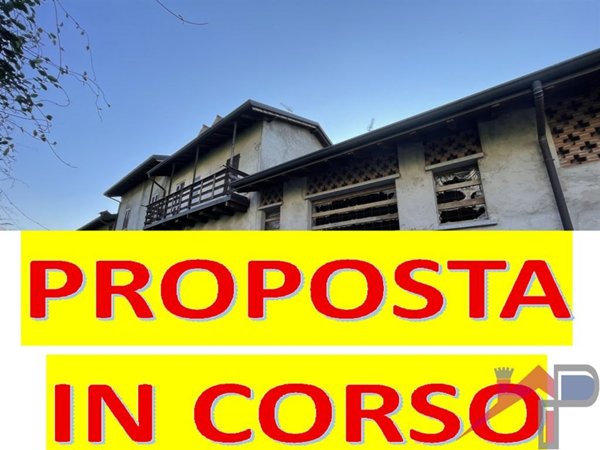 casa indipendente in vendita a Brivio in zona Foppaluera