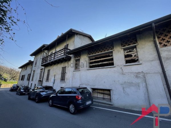 casa indipendente in vendita a Brivio in zona Foppaluera
