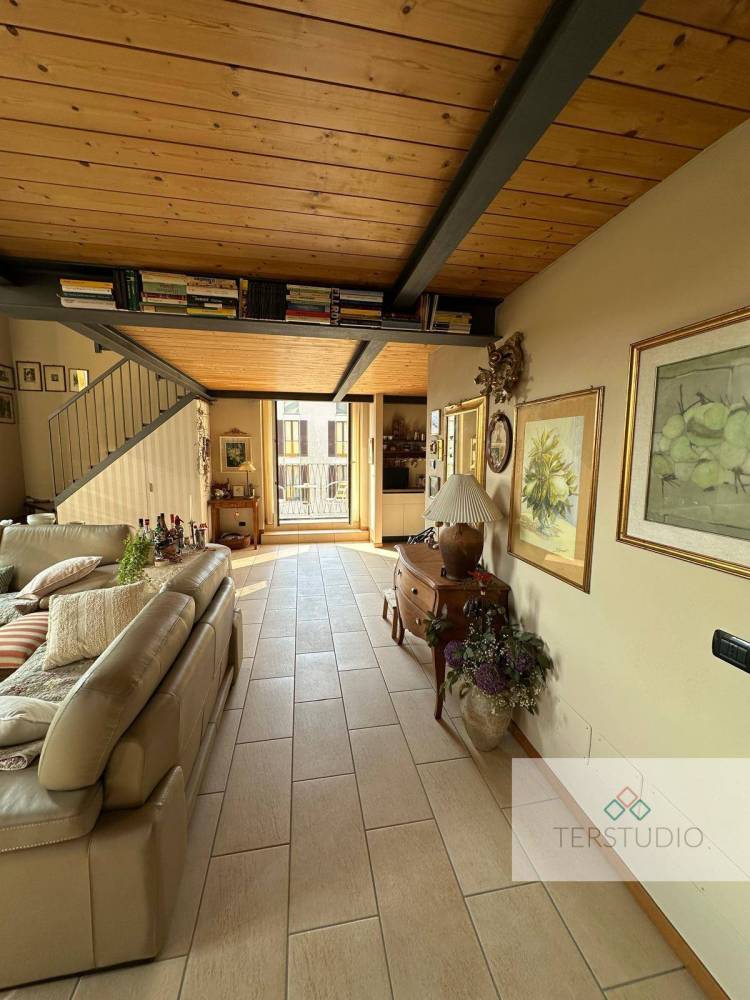 appartamento in vendita a Brivio