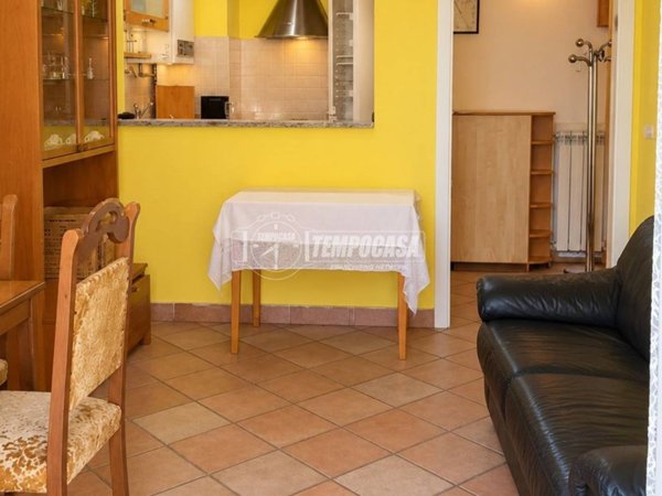 appartamento in vendita a Brivio in zona Foppaluera