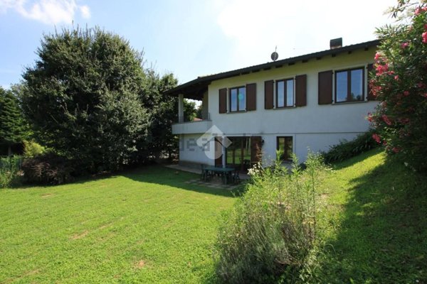 appartamento in vendita a Bulciago