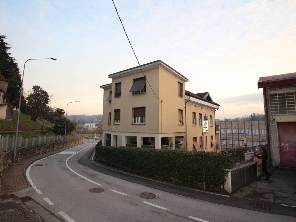 appartamento in vendita a Bulciago