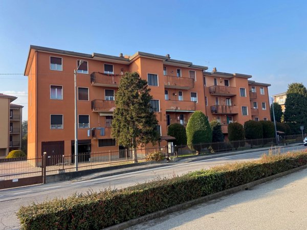 appartamento in vendita a Calco