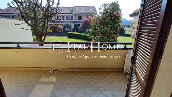 appartamento in vendita a Calco