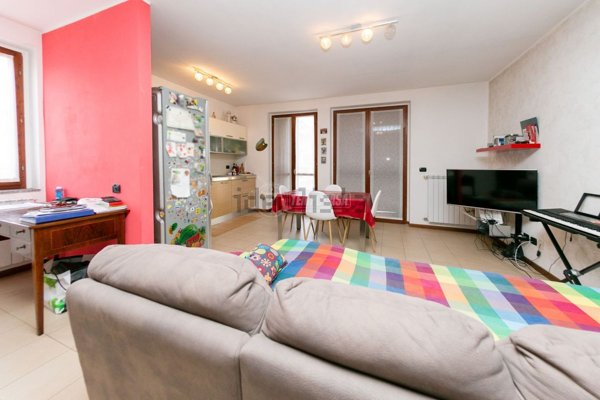 appartamento in vendita a Calco