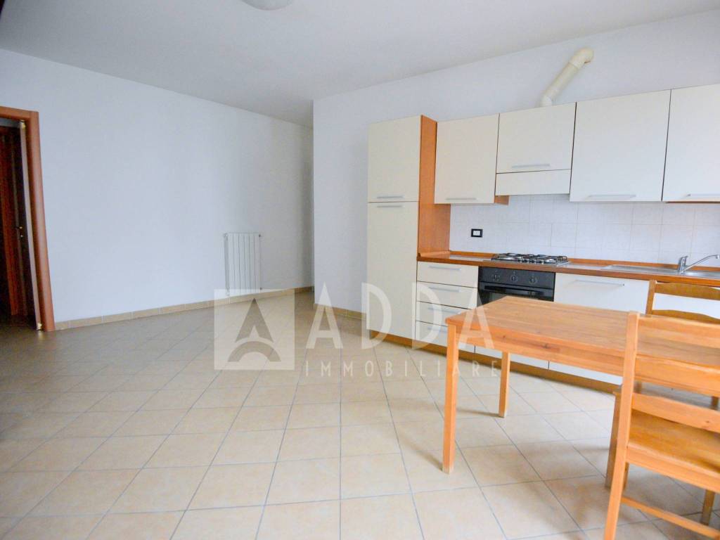 appartamento in vendita a Calco