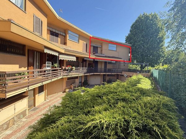 appartamento in vendita a Calco in zona Arlate