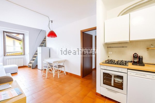 appartamento in vendita a Calco