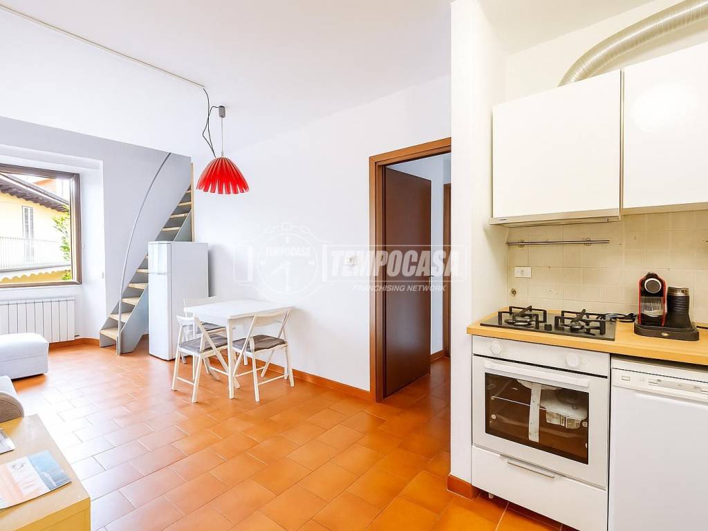 appartamento in vendita a Calco