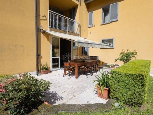 appartamento in vendita a Calco