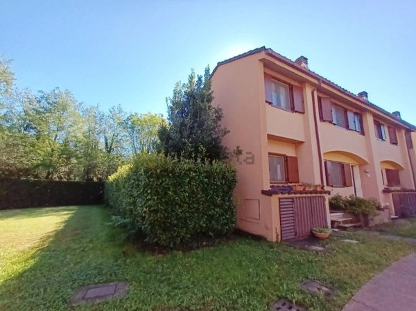 casa indipendente in vendita a Calco in zona Arlate