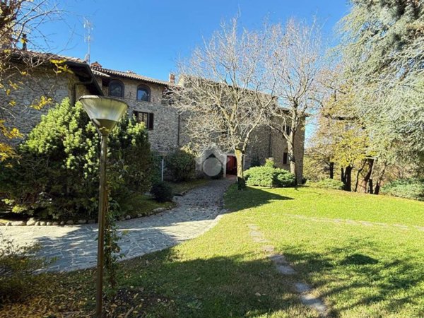 appartamento in vendita a Calco