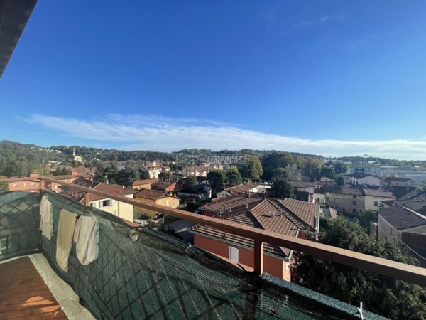 appartamento in vendita a Calco