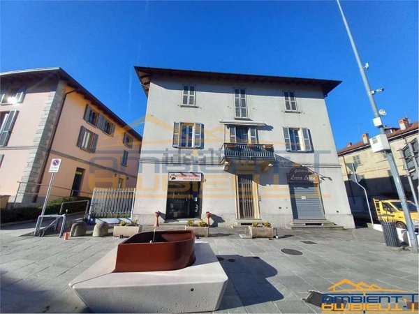 appartamento in vendita a Calco