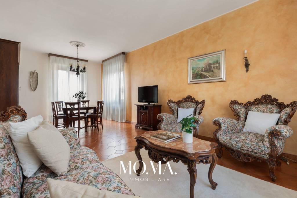 appartamento in vendita a Calco