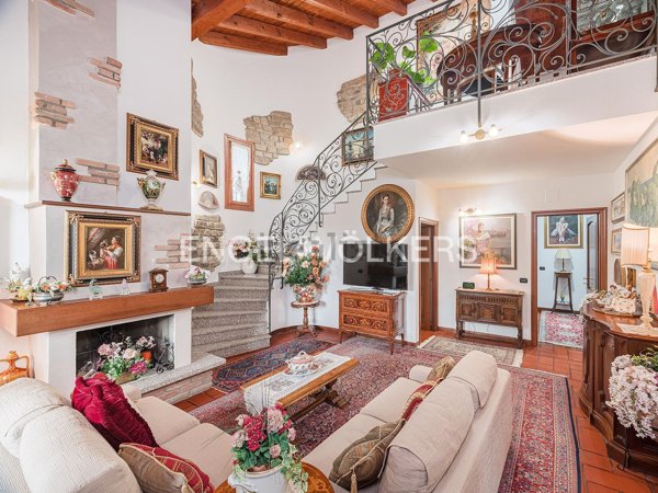 casa indipendente in vendita a Calco