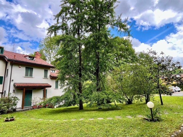 casa indipendente in vendita a Calco