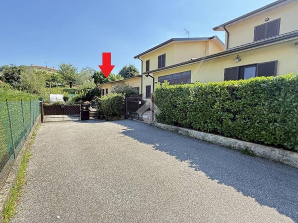casa indipendente in vendita a Calco