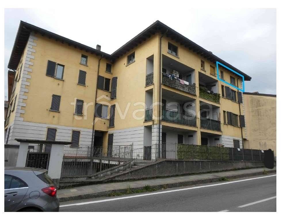 appartamento in vendita a Calco