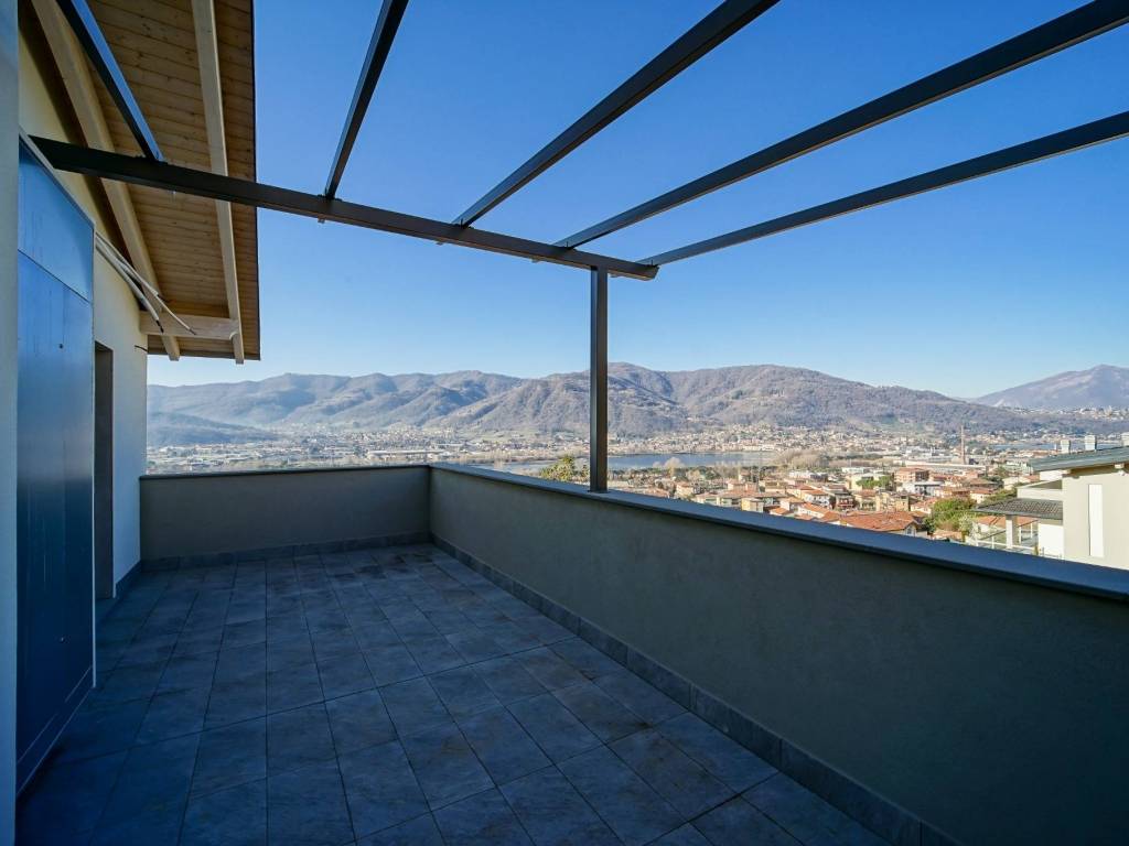 appartamento in vendita a Calolziocorte
