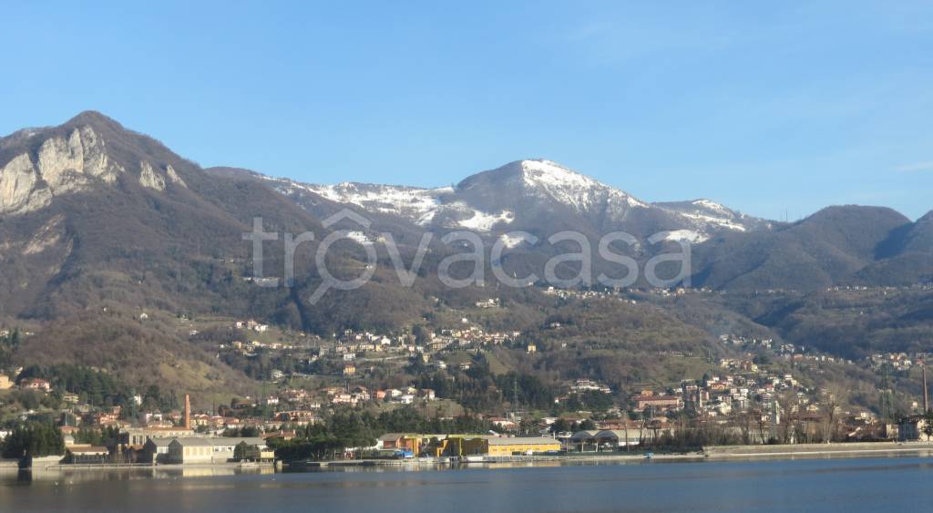 appartamento in vendita a Calolziocorte