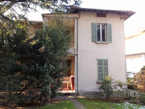casa indipendente in vendita a Calolziocorte