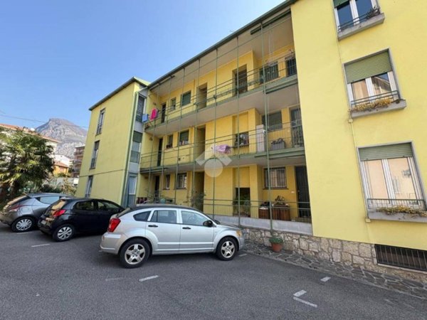 appartamento in vendita a Calolziocorte