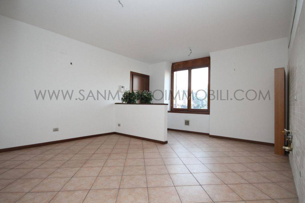 appartamento in vendita a Calolziocorte