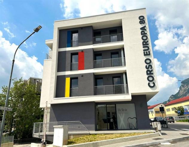 appartamento in vendita a Calolziocorte in zona Foppenico
