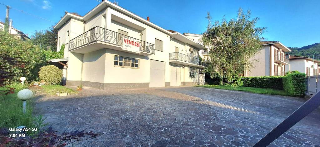 casa indipendente in vendita a Calolziocorte