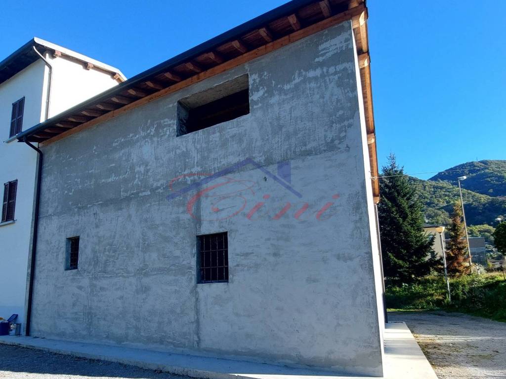 appartamento in vendita a Calolziocorte