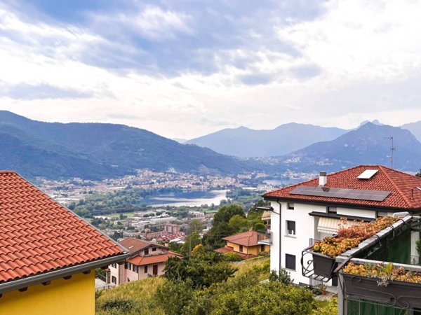 appartamento in vendita a Calolziocorte in zona Sopracornola