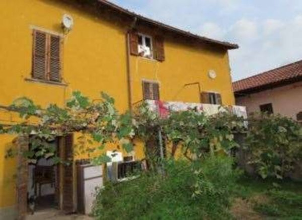 appartamento in vendita a Calolziocorte in zona Rossino