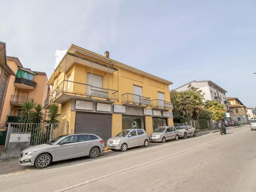 negozio in vendita a Calolziocorte
