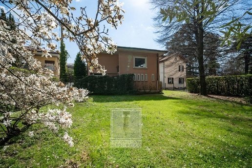 appartamento in vendita a Calolziocorte